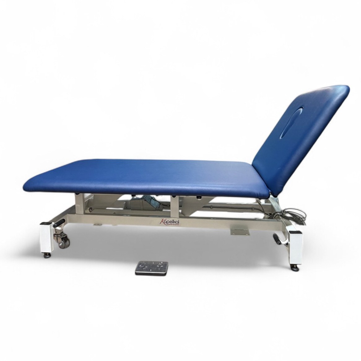 מיטת טיפולים חשמלית דגם PHT – 500S